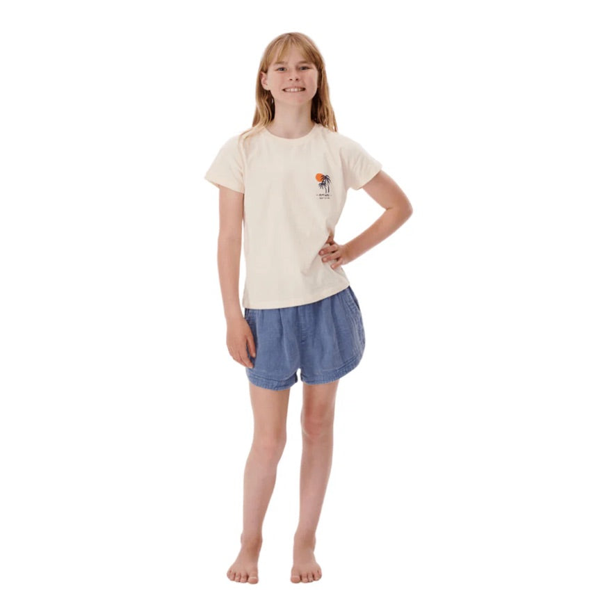 Classic surf short girl