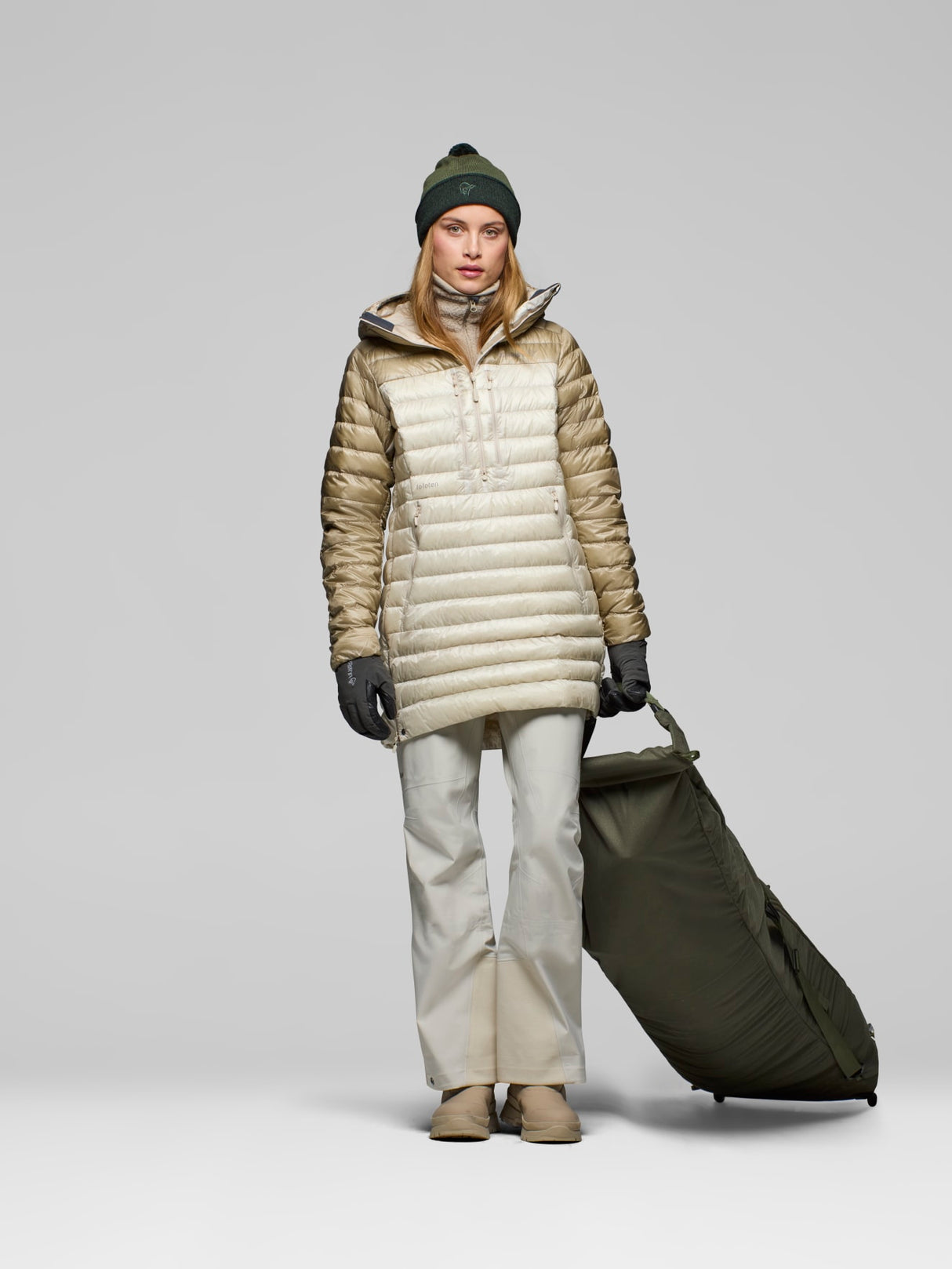 W lofoten down800 Anorak jacket