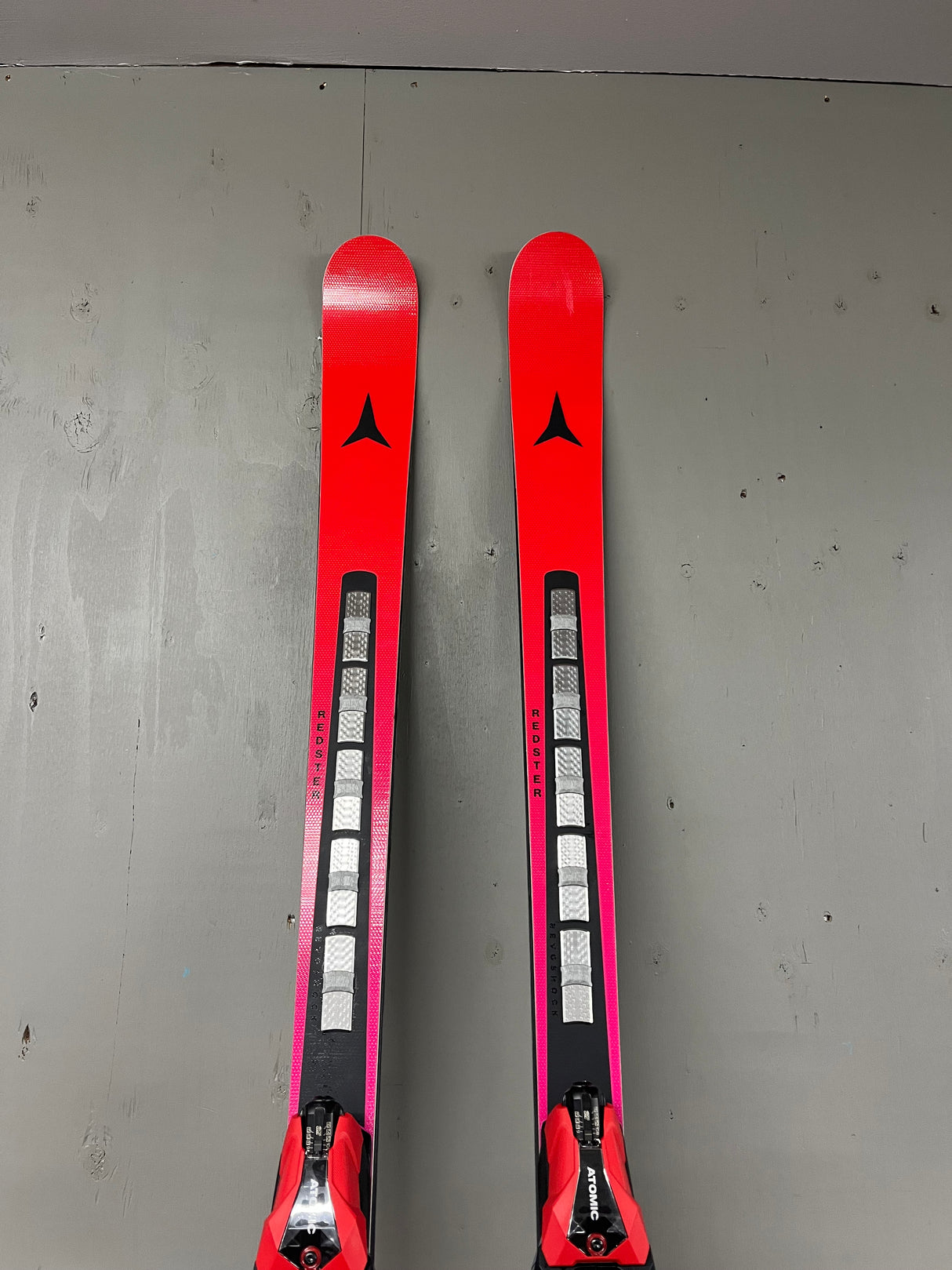 Redster G9 FIS RVSK W 188 Demo + Icon 16