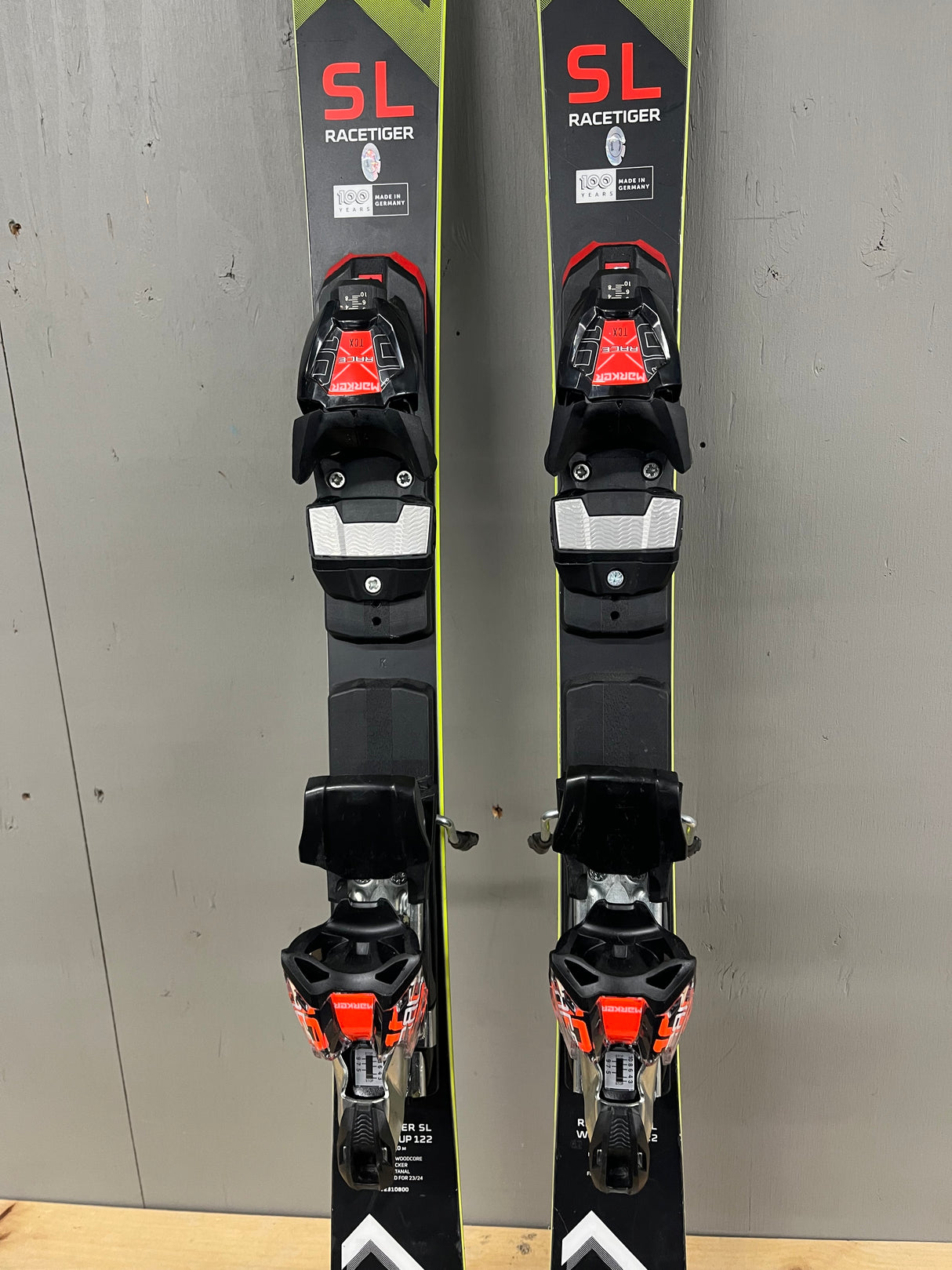 Racetiger SL demo + Race 10 TCX