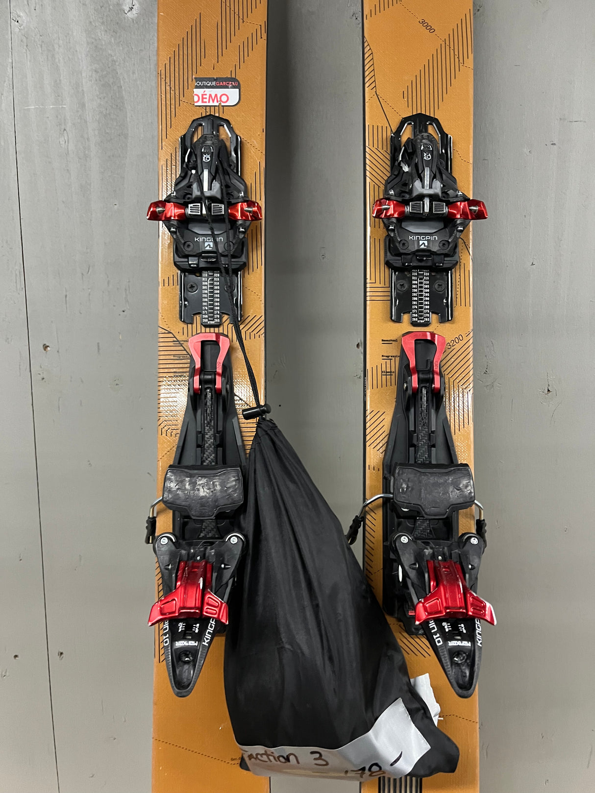 Agent 3 Demo + Kingpin 10 + Peau