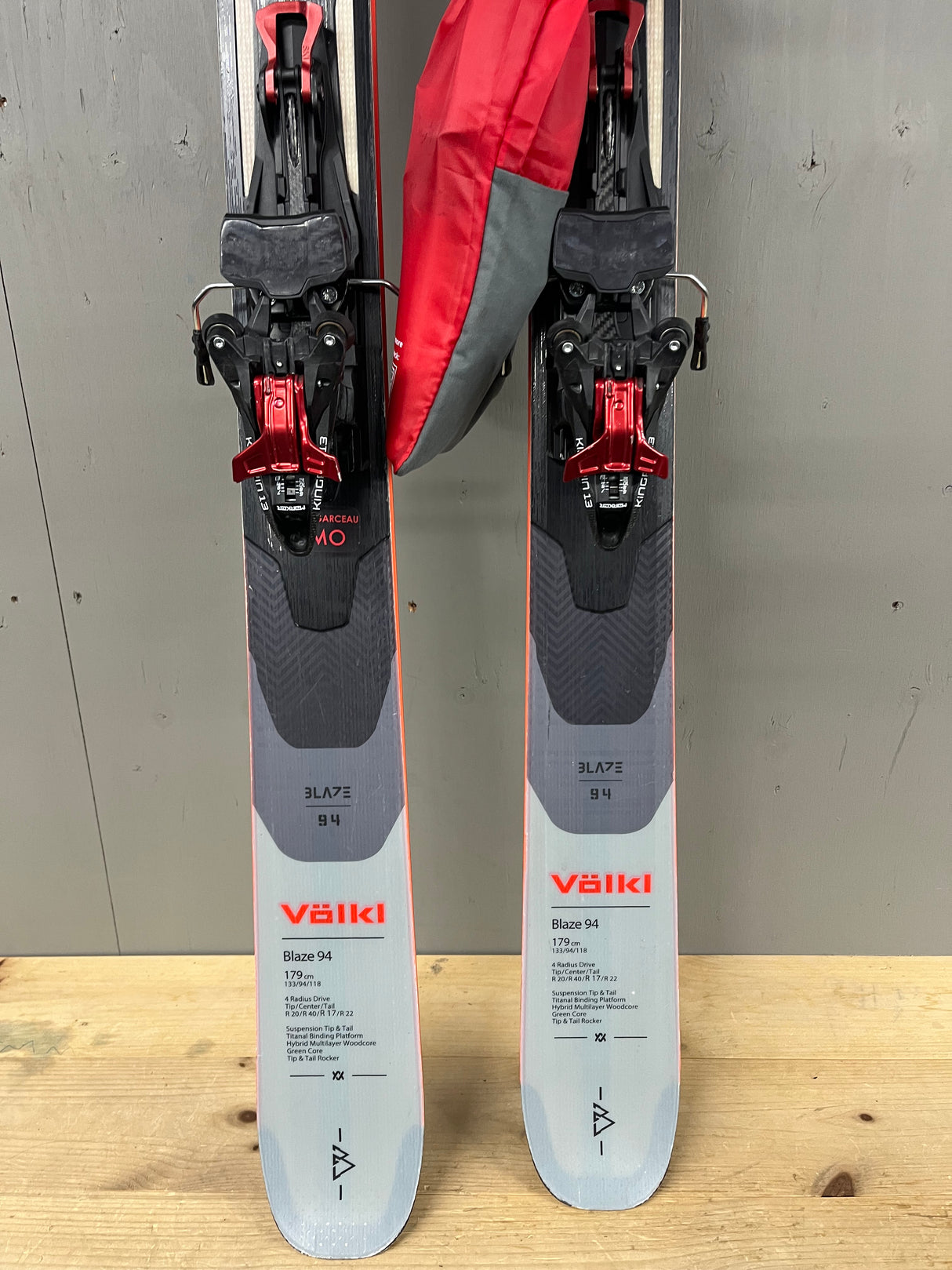 Blaze 94 Demo + Kingpin 13 + Peau