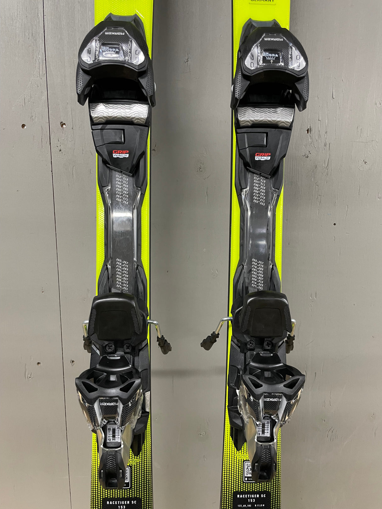 Racetiger SC Black Démo 153cm