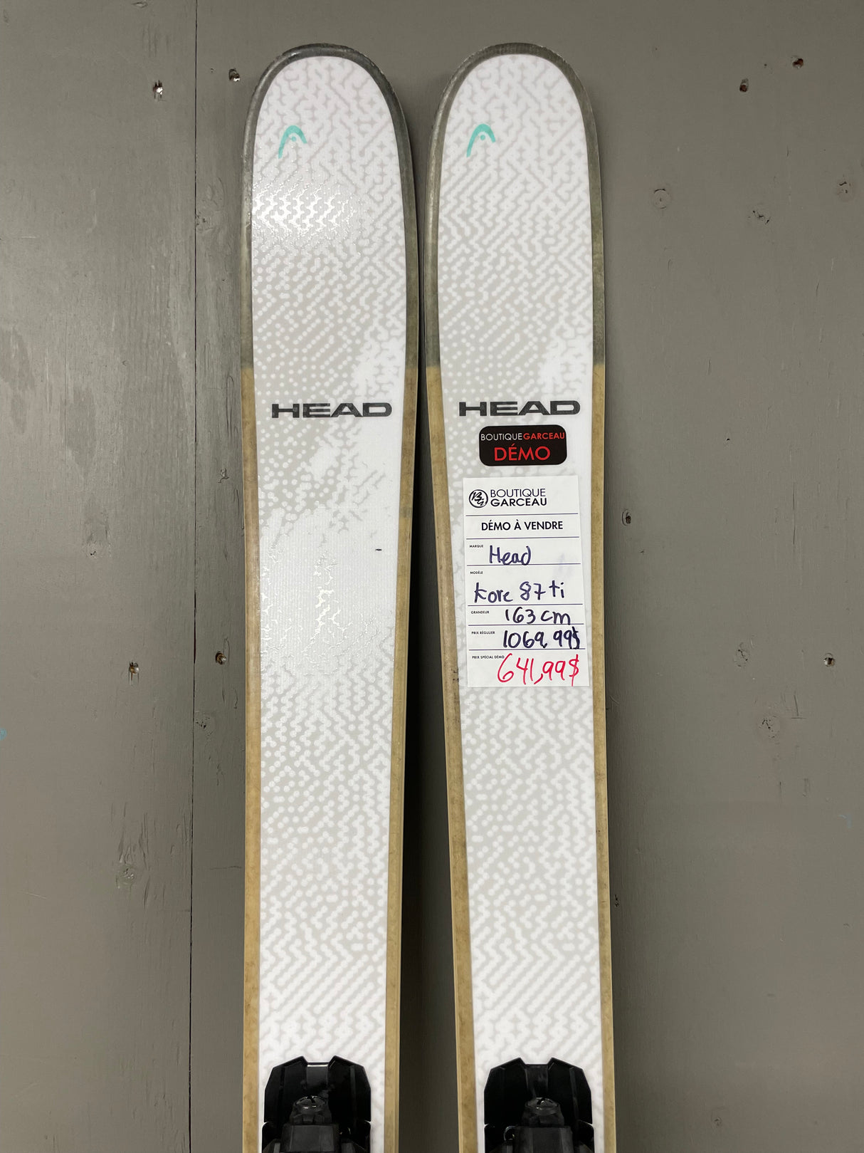 Kore 87 Ti W Démo 163cm + Strive 11
