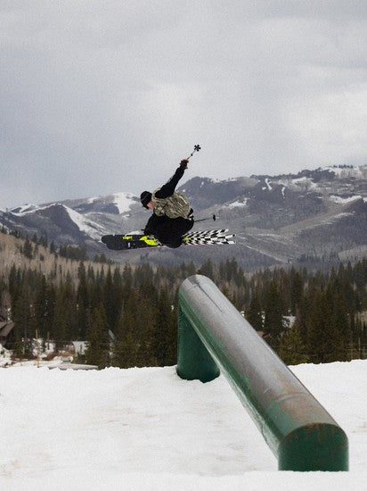 LINE Sakana Skis 2026