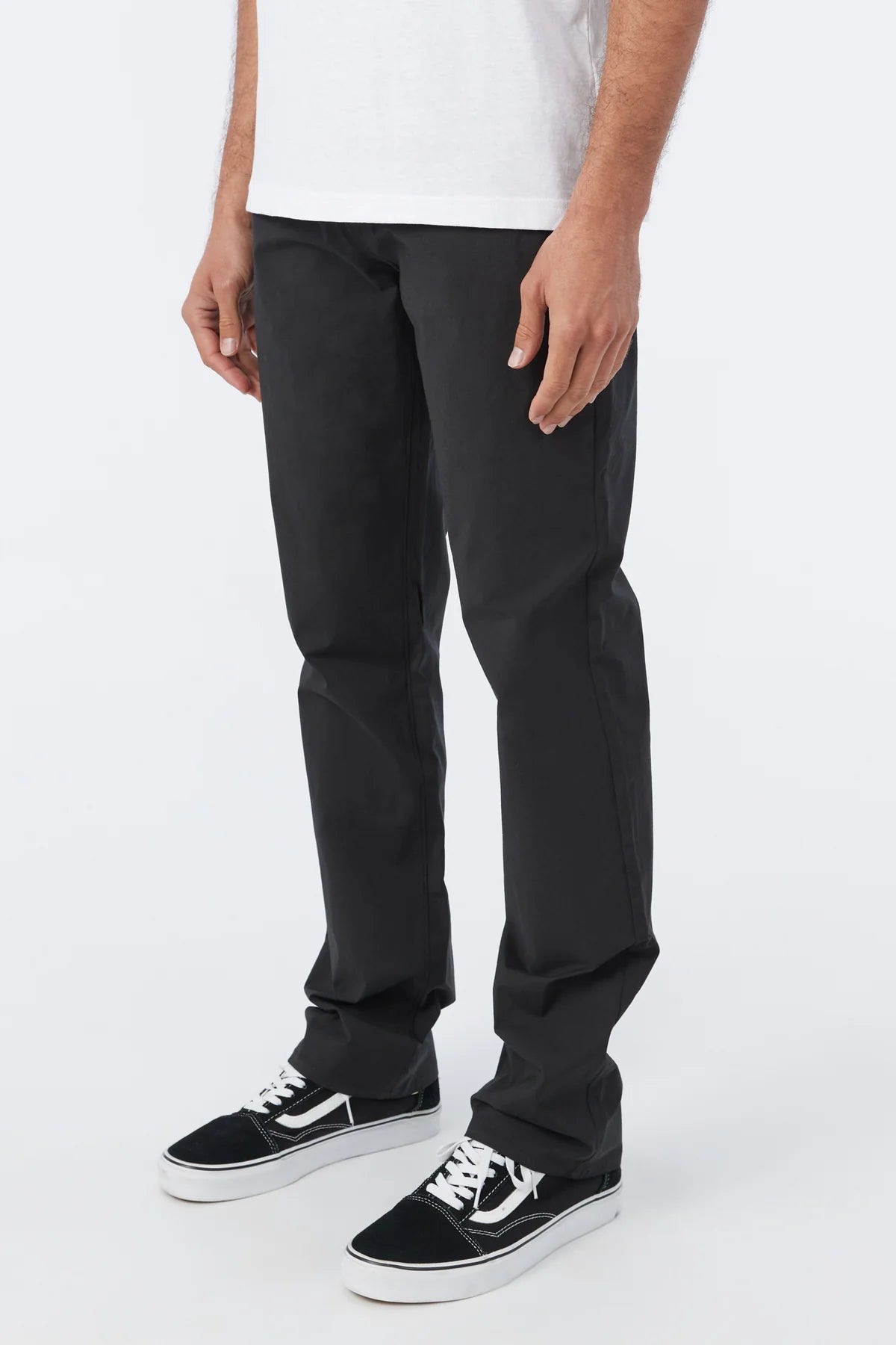 Mission hybrid chino