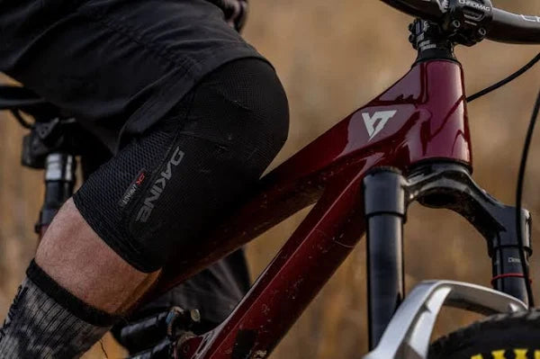Dakine Slayer Knee Sleeve