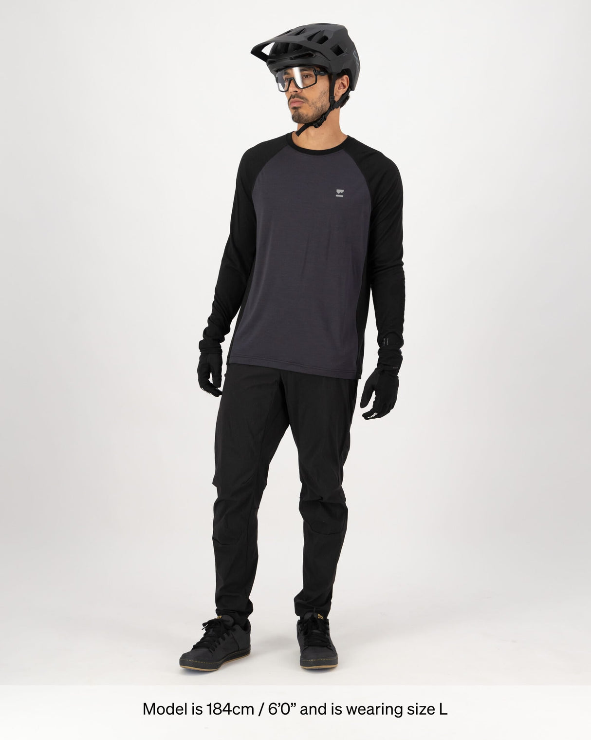 Haut à manches longues en laine mérinos Tarn - 9 Iron / Noir | Haut à manches longues pour hommes