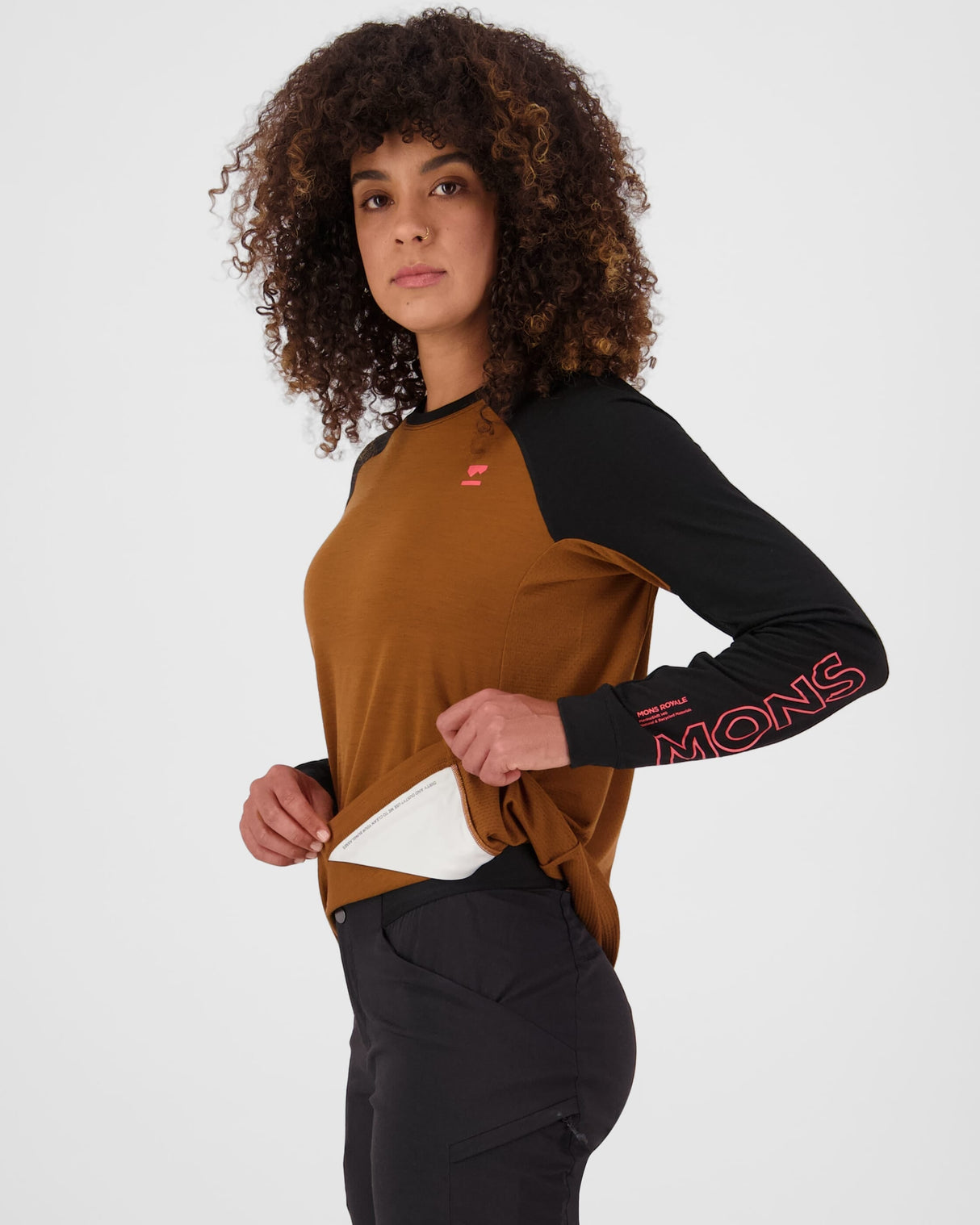 Maillot de vélo à manches longues en laine mérinos Tarn - Caramel / Noir | Femme