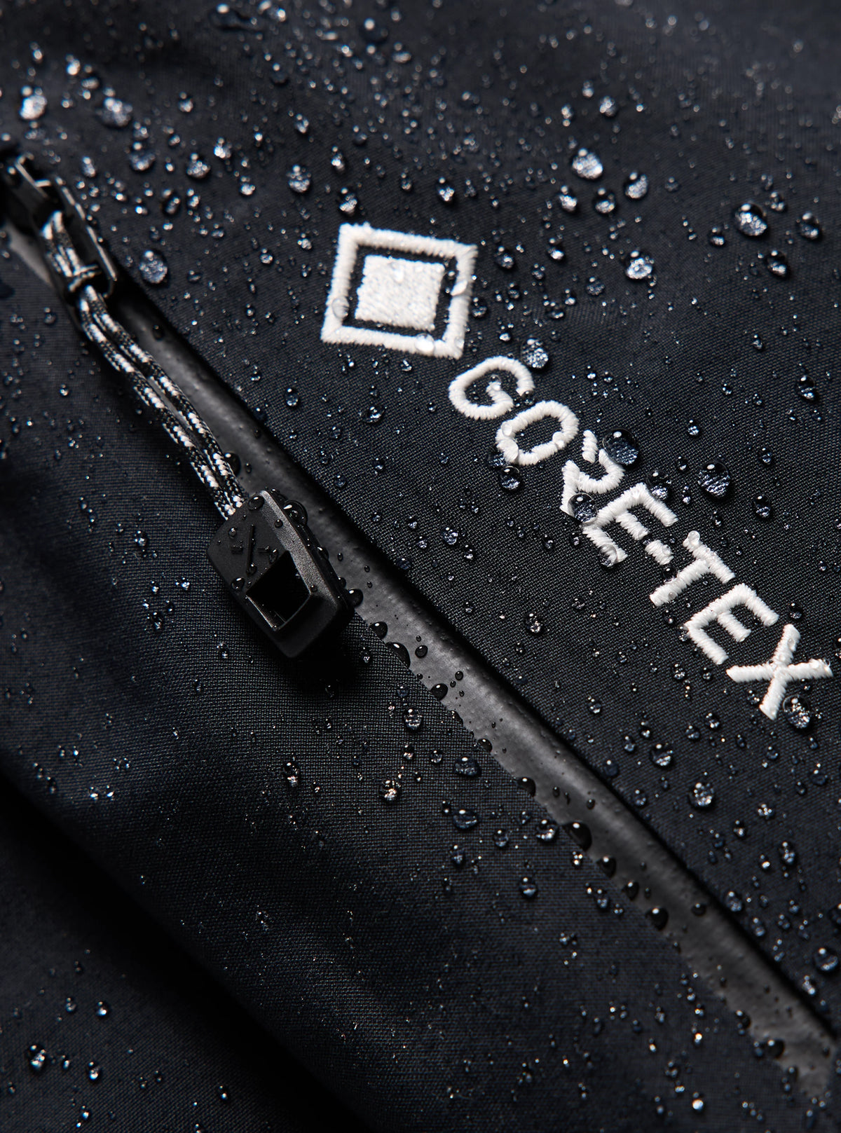 Veste isolante synthétique GORE-TEX 2L [ak]® Swash pour femmes de Burton