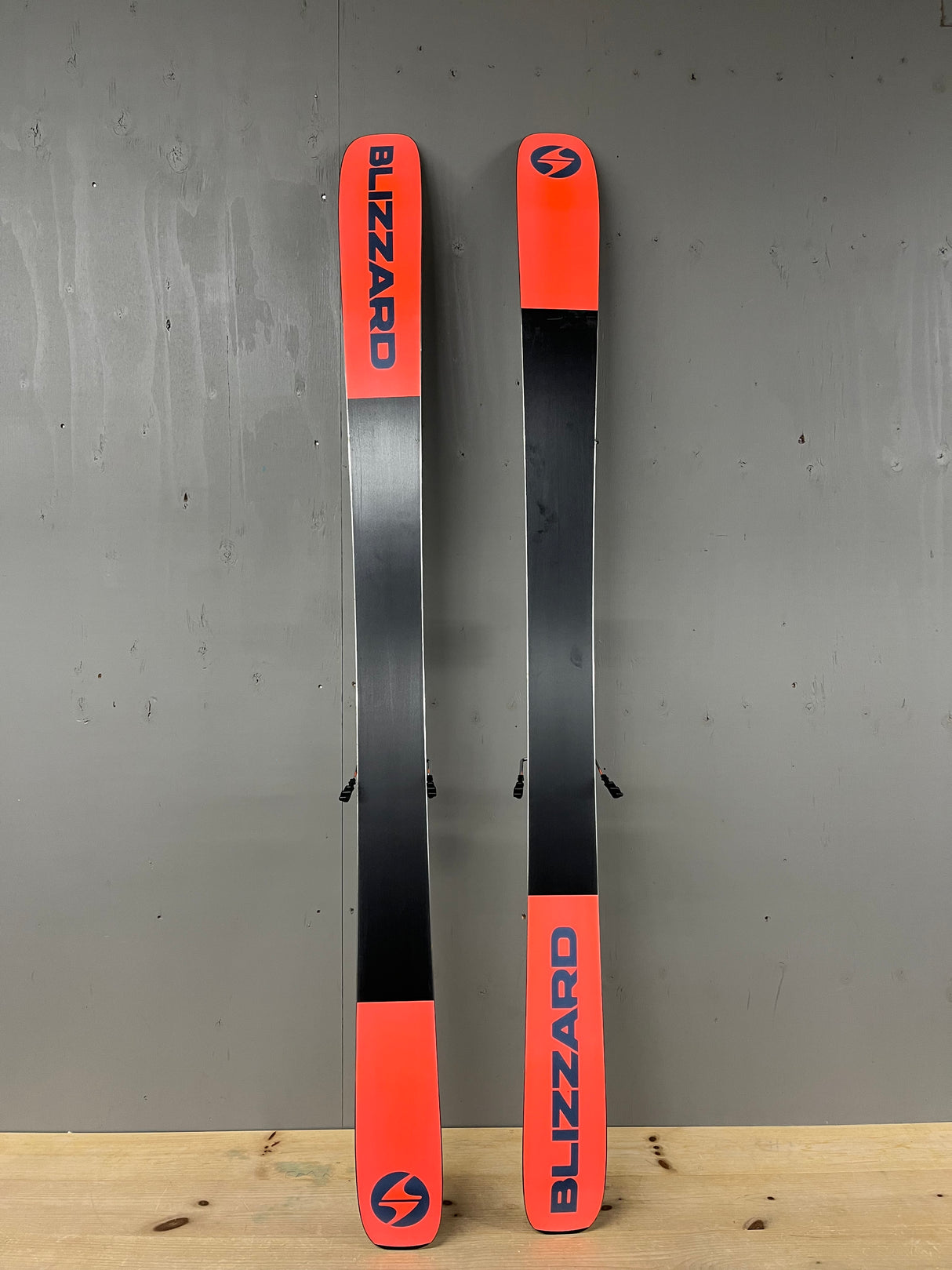 Sheeva 10 demo + Squire 11