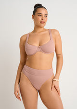 Soutien-gorge de bikini texturé à armatures