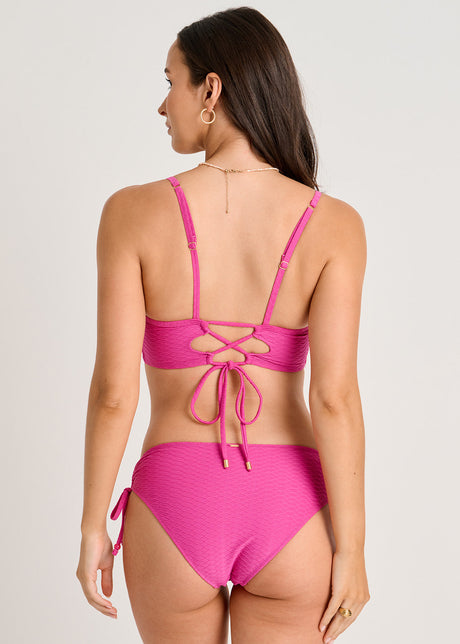 Haut court camisole à bonnets pleins texturé