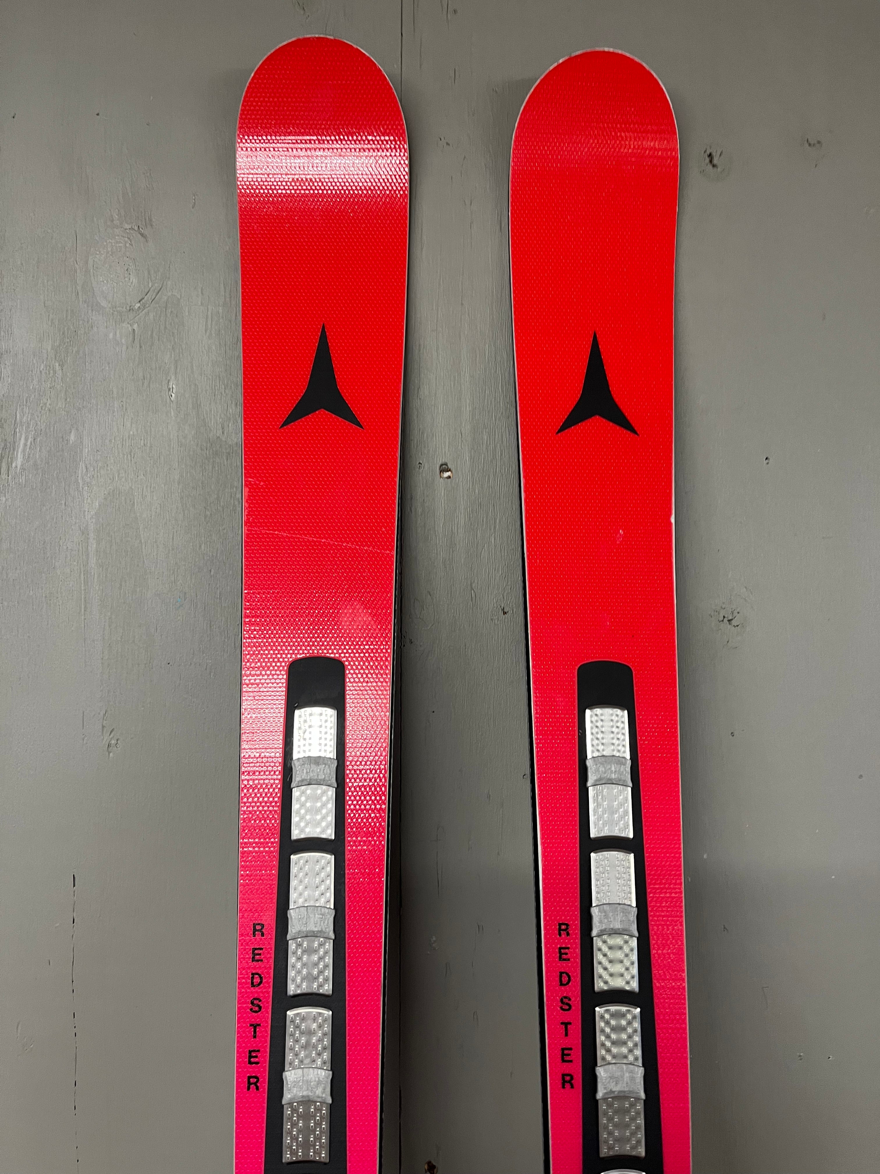 Atomic Redster G9 FIS RVSK S Red – Boutique Garceau