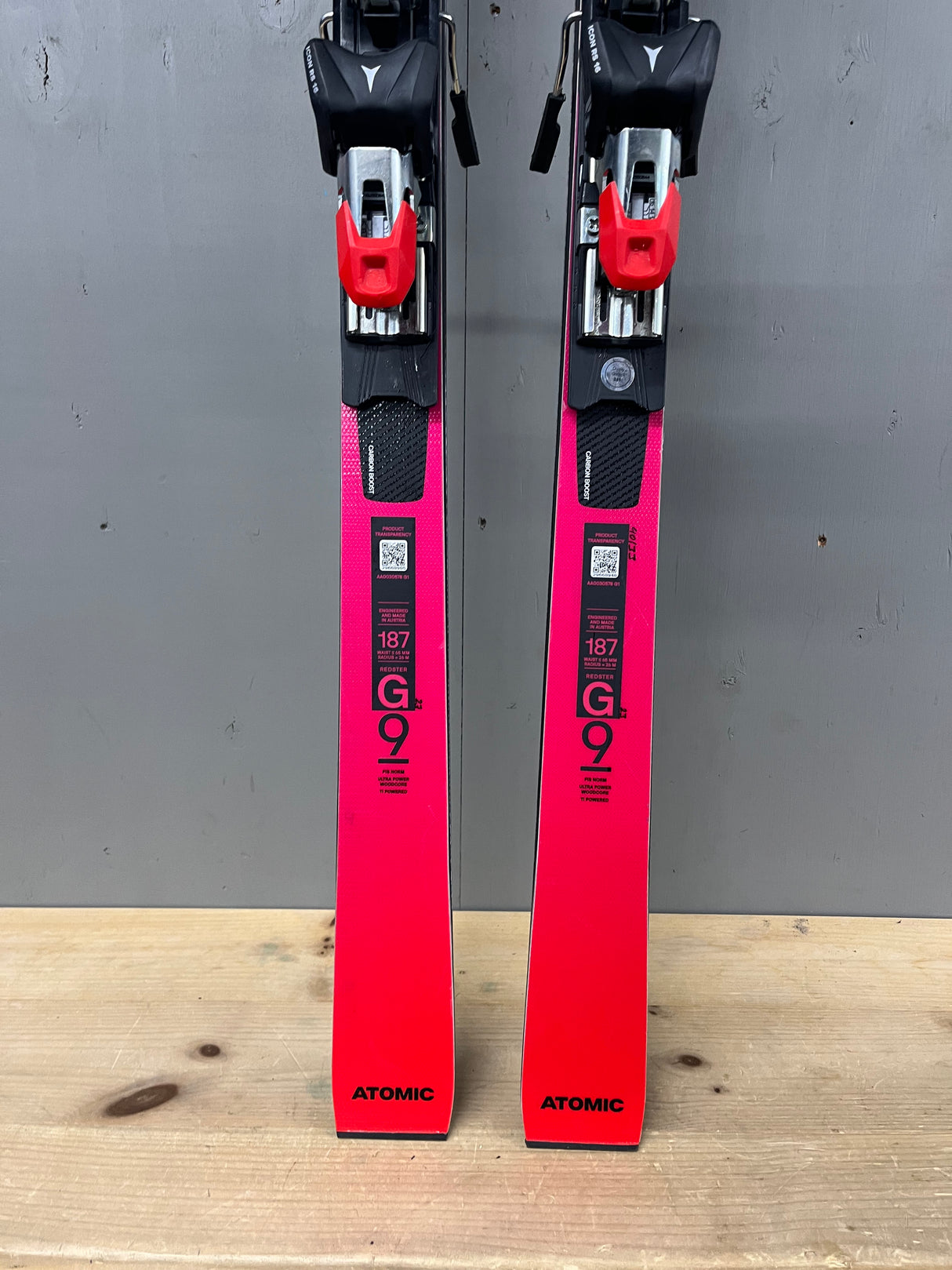 Redster G9 FIS RVSK S 187 Demo + Icon 16 