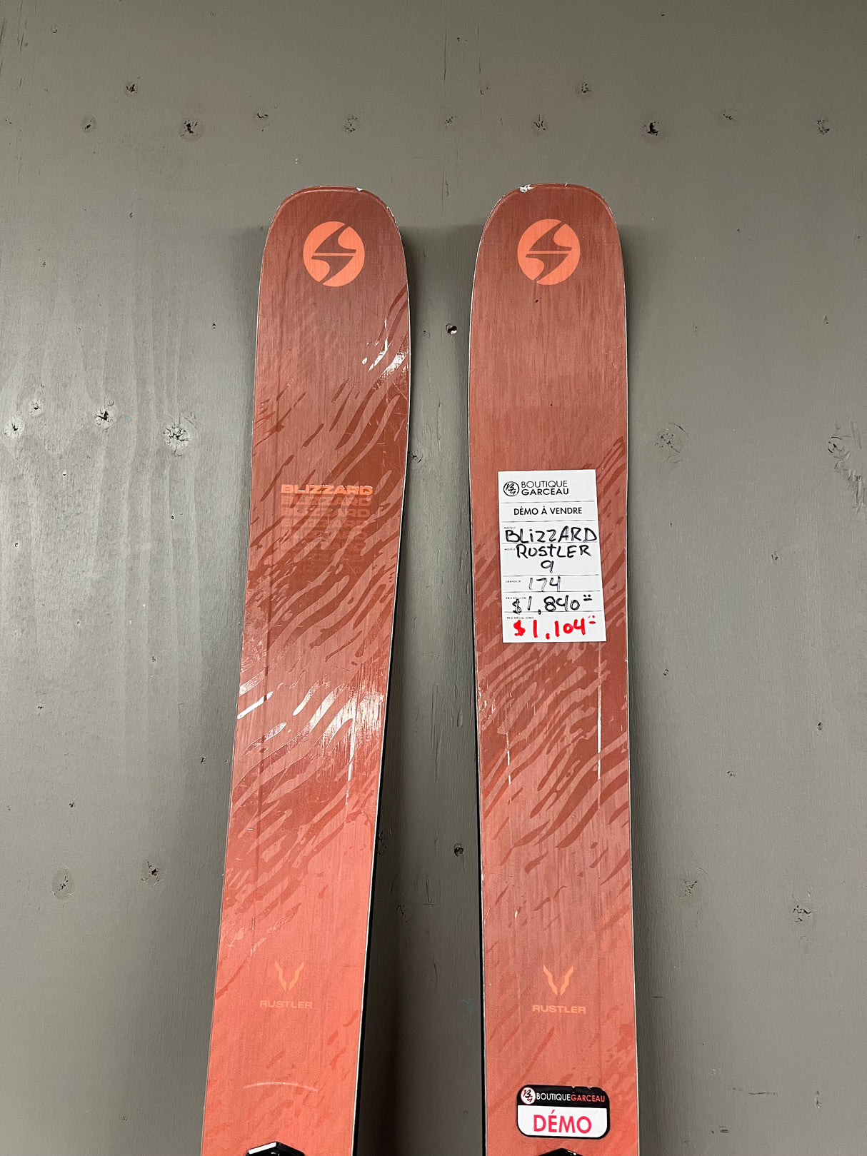 Rustler 9 Demo + Kingpin 10 + Peau