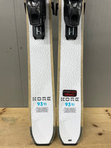 Kore 93 Ti W Démo 163cm + Strive 11