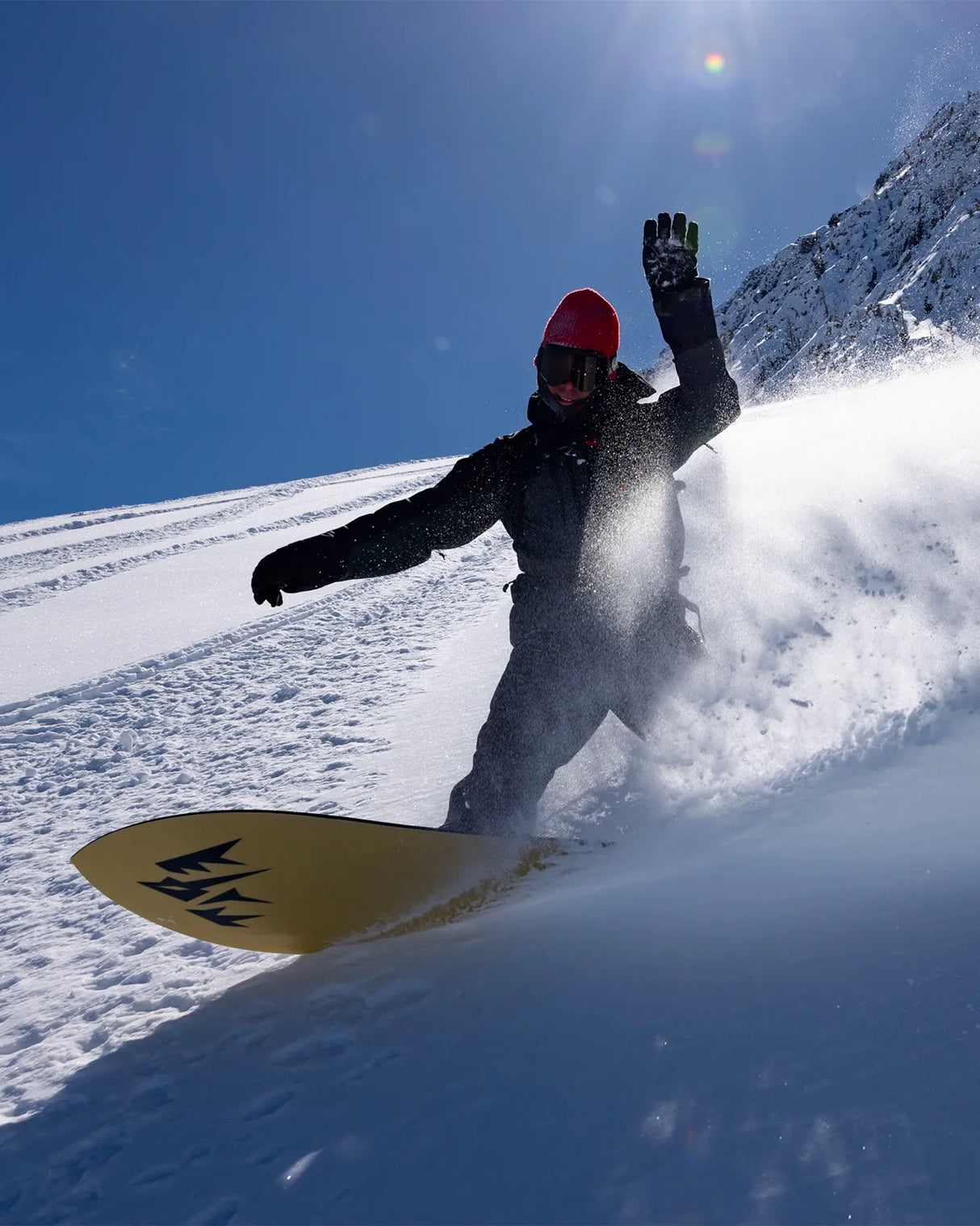 Mountain surfer snowboard
