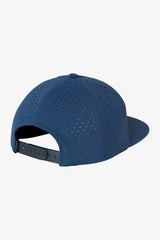 Trvlr navigate hybrid snapback